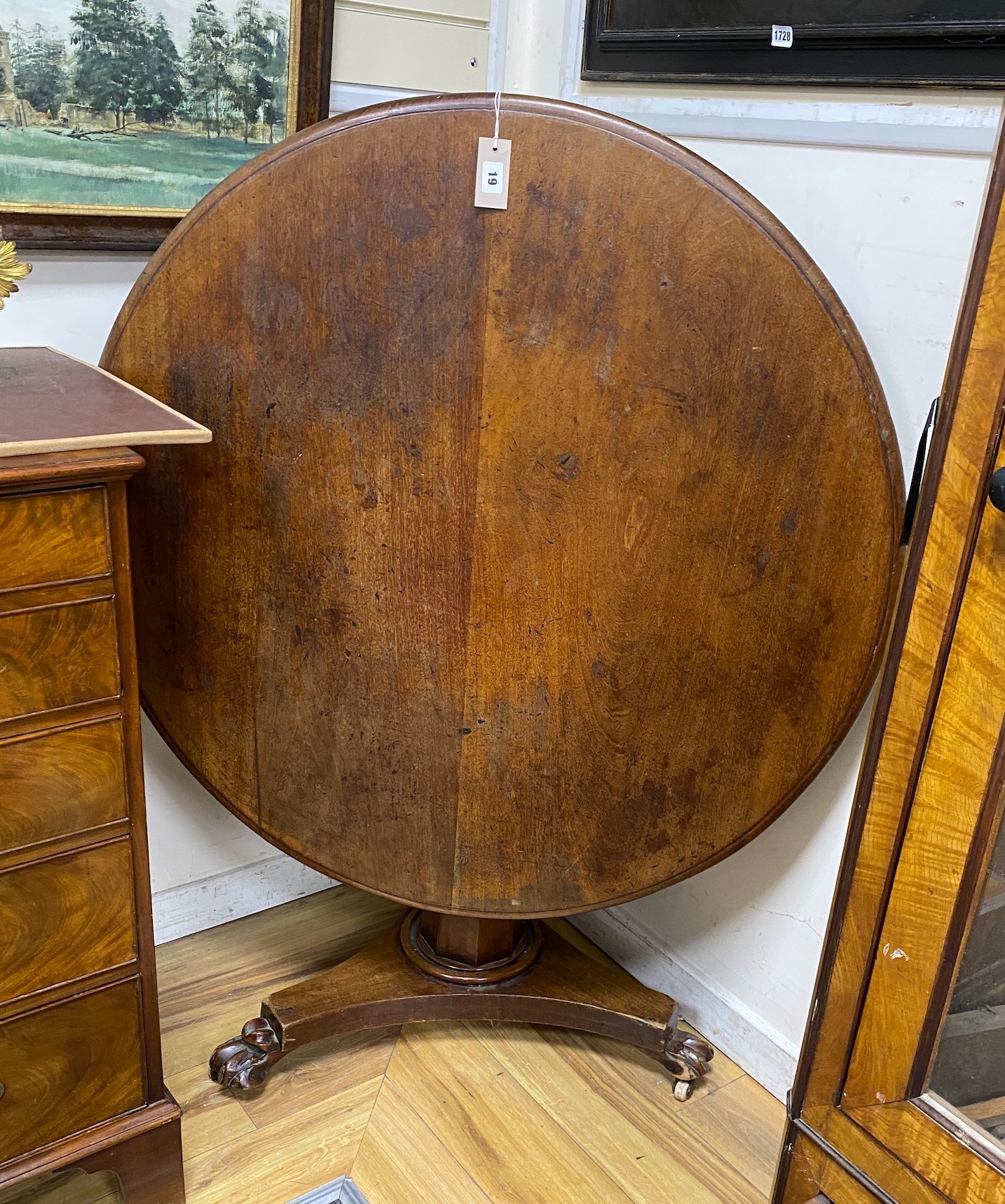 A Victorian mahogany circular tilt top breakfast table, diameter 102cm, height 72cm